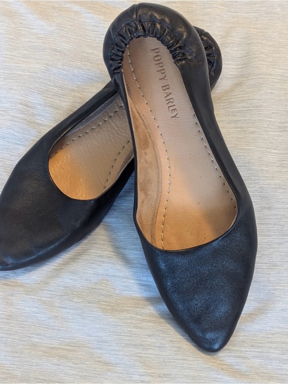 EUC Poppy Barley Black Leather Ballet Flats sz 7.5